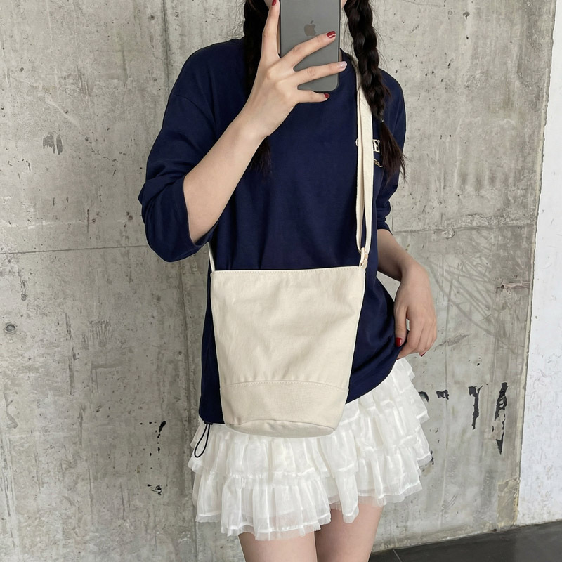 กระเป๋าถือแบบมีหูหิ้วพร้อมโลโก - Women Bags Logo บทวิจารณ์และราคา