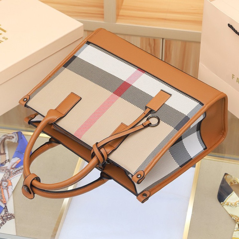 กระเป๋าหนังพรีเมียมสำหรับผู้หญ - Women Bags Premium Brands บทวิจารณ์และราคา
